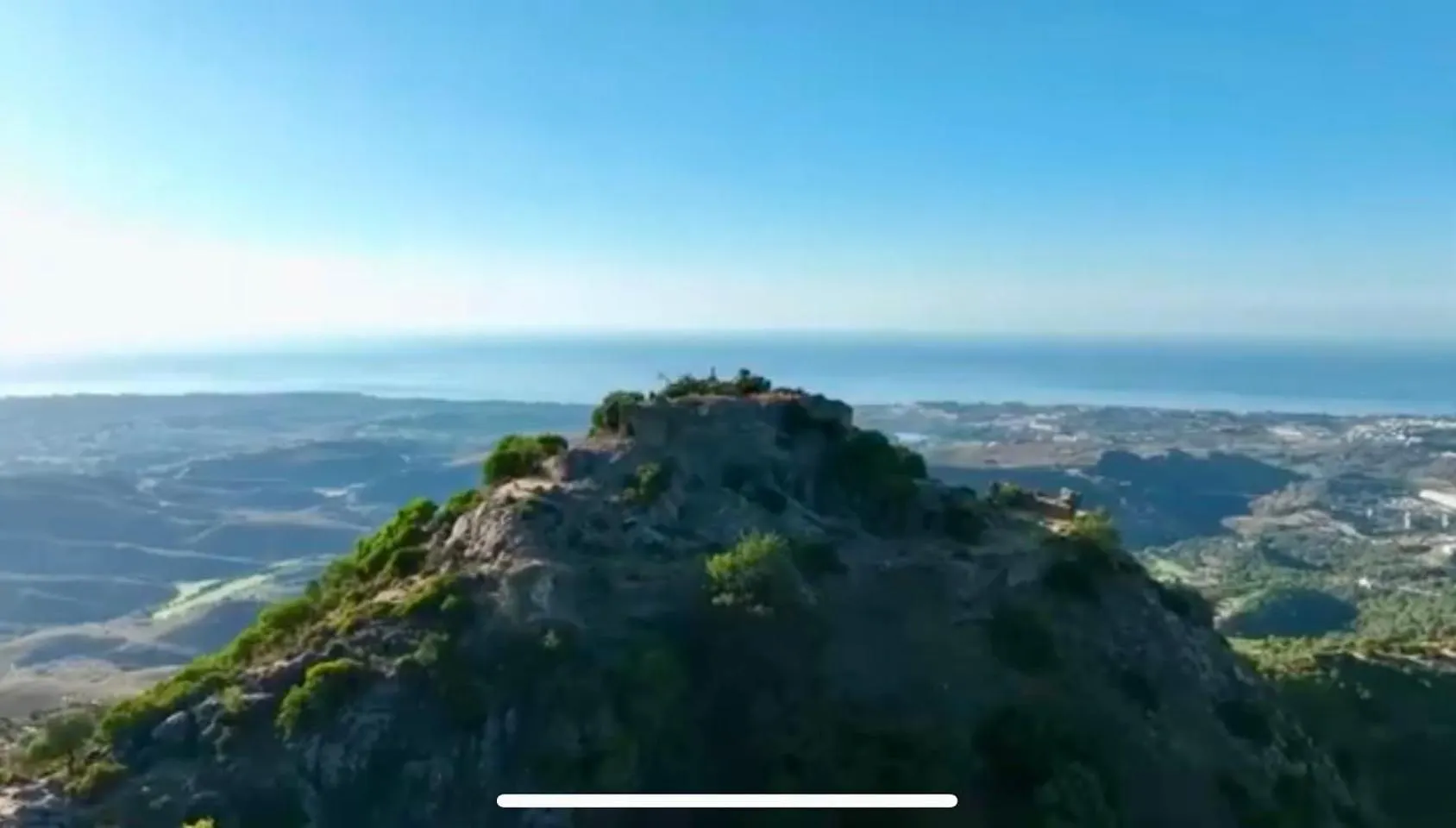 贝纳阿维斯Le Petit Palais公寓